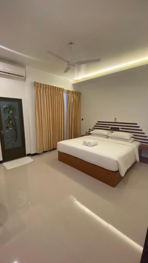 Beach Walk Villa Maldives 古莉 客房 照片